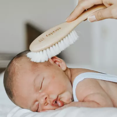 A088 Beech Wood Baby Hair Brush – Newborn Hair Brush, Wooden Hair Brush, Baby Grooming Brush & Baby Shower Gift