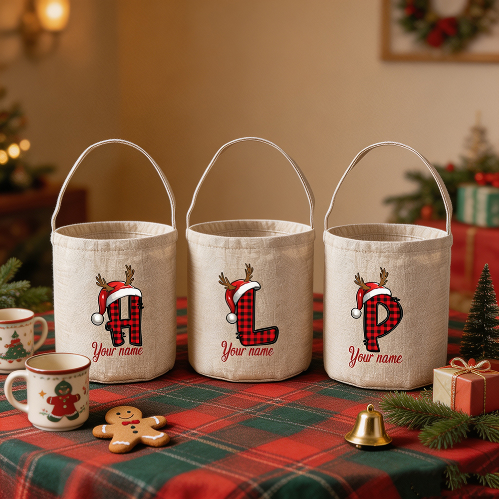 Plaid Letter Monogram Christmas Tote Bag, Personalized Santa Hat Reindeer Antler Name Sack, Custom Initial Holiday Gift Tote, Festive Xmas Party Favor Handbag for Family Friends