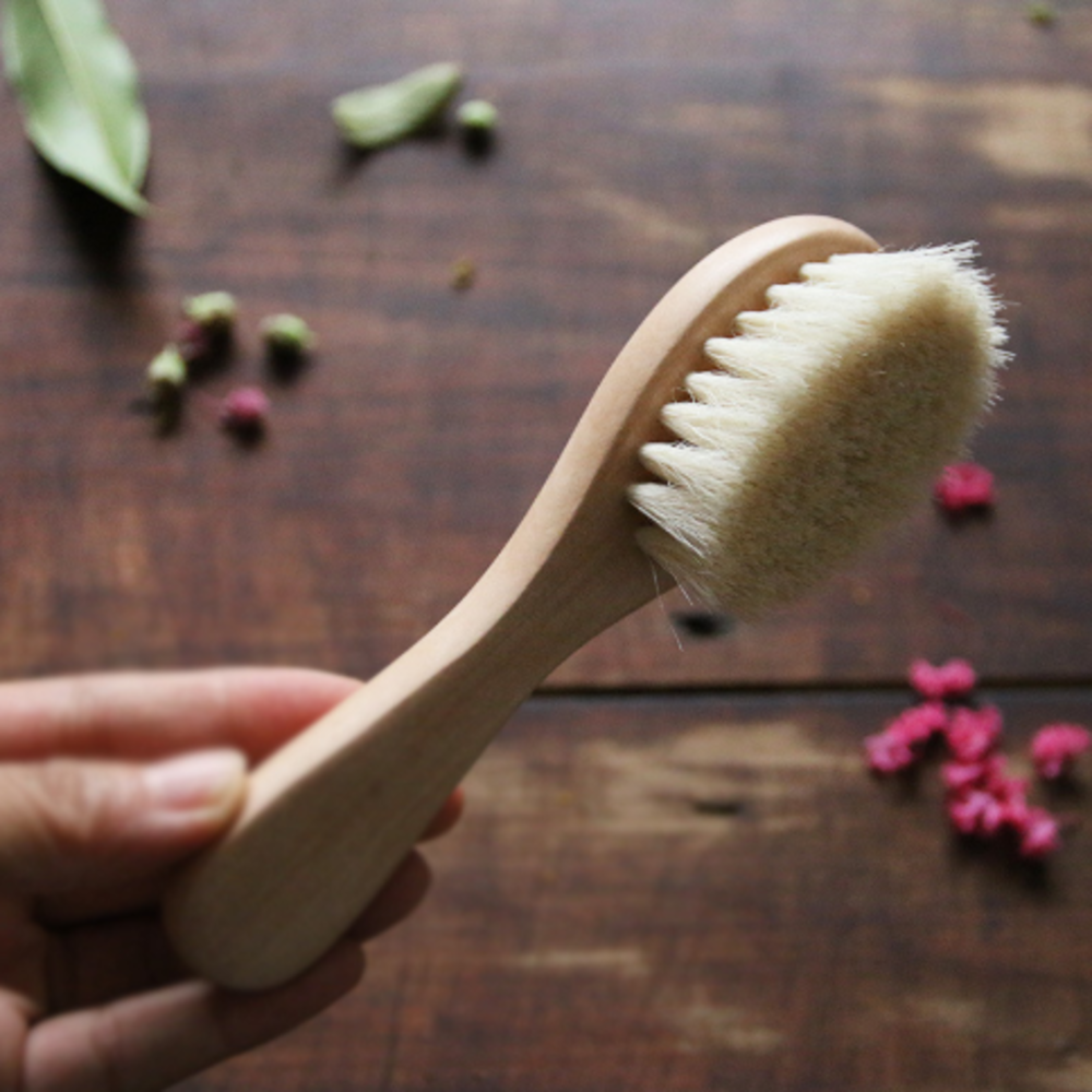 A088 Beech Wood Baby Hair Brush – Newborn Hair Brush, Wooden Hair Brush, Baby Grooming Brush & Baby Shower Gift